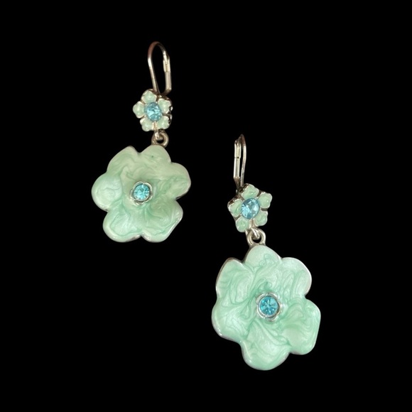 Vintage Double Flower Green/Blue Enamel Earrings.
Silver Tone. - Picture 3 of 7